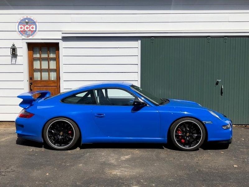 Pure Blue | Rennbow - The Porsche Color Wiki