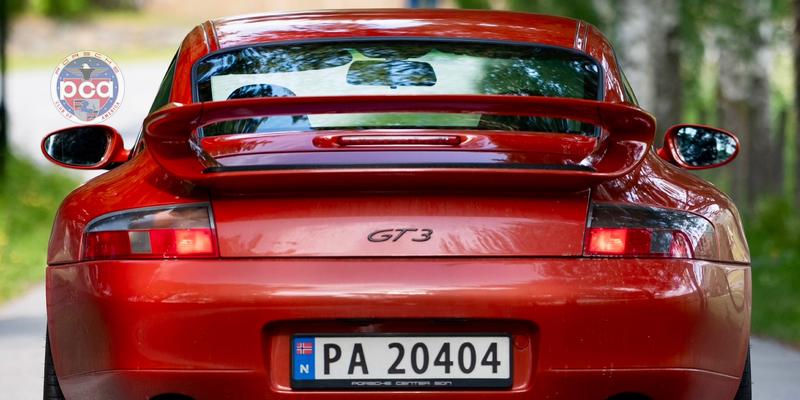 Zanzibar Red | Rennbow - The Porsche Color Wiki