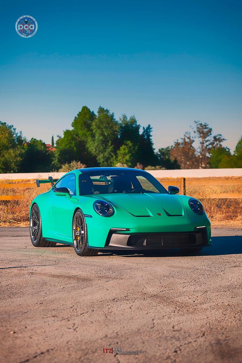 Jade Green  Rennbow - The Porsche Color Wiki