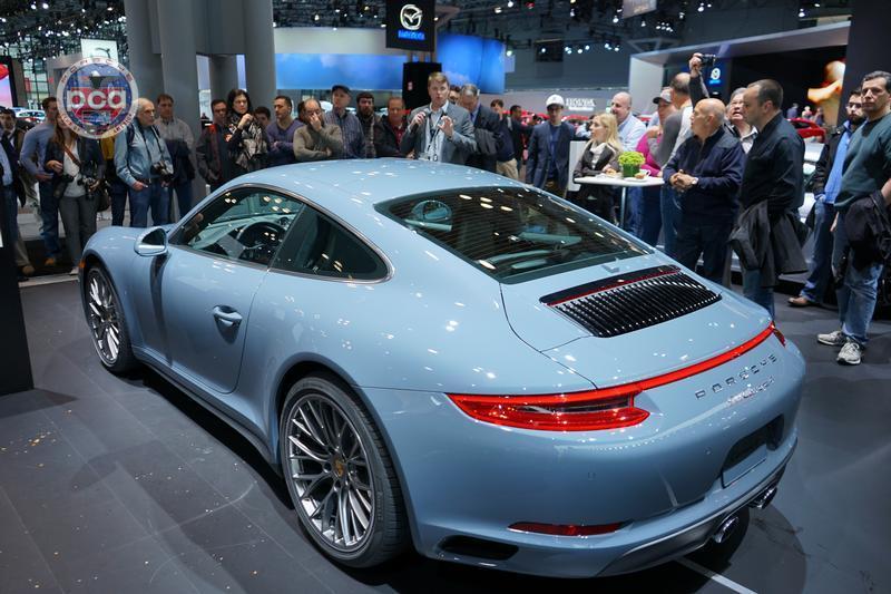 Aetna Blue (Etna Blue) | Rennbow - The Porsche Color Wiki